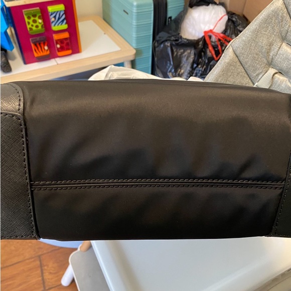 Michael kors bag - Picture 3 of 3